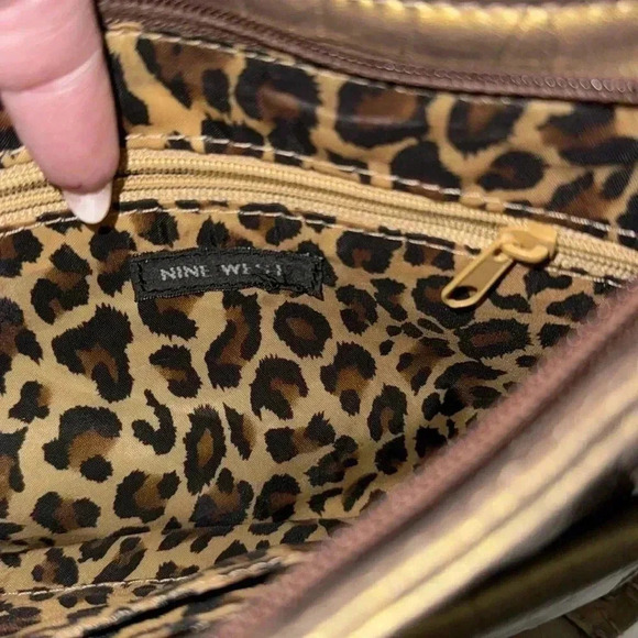 Vintage Y2K Gold Metallic Nine Purse Mobwife Faux croc Handbag Shoulder bag EUC - Picture 10 of 14